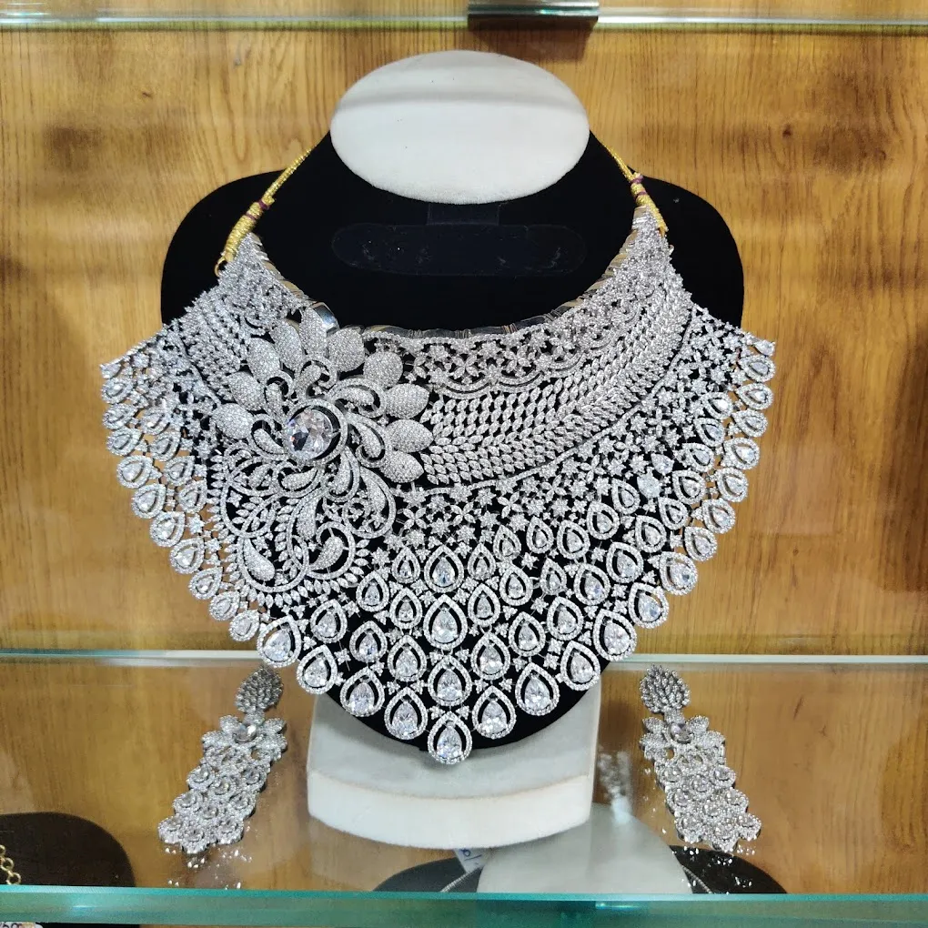 Rayyan gold covering